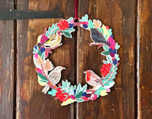 Load image into Gallery viewer, Birds & Berries Christmas Wreath