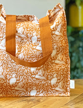 Load image into Gallery viewer, Puffin Tote Bag