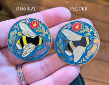 Load image into Gallery viewer, Bumble bee enamel pin *SECONDS*
