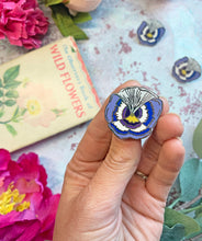 Load image into Gallery viewer, Pansy Enamel Pin