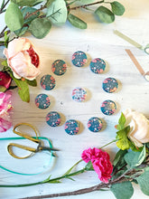 Load image into Gallery viewer, Team Bride Badge
