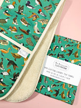Load image into Gallery viewer, Duck Oven Glove &amp; Tea Towel Set
