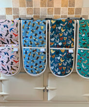 Load image into Gallery viewer, Chicken Oven Glove &amp; Tea Towel Set
