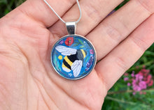 Load image into Gallery viewer, Bumble Bee Pendant Necklace
