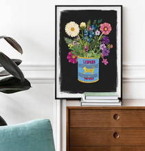 Load image into Gallery viewer, Vintage paprika tin &amp; floral posy print
