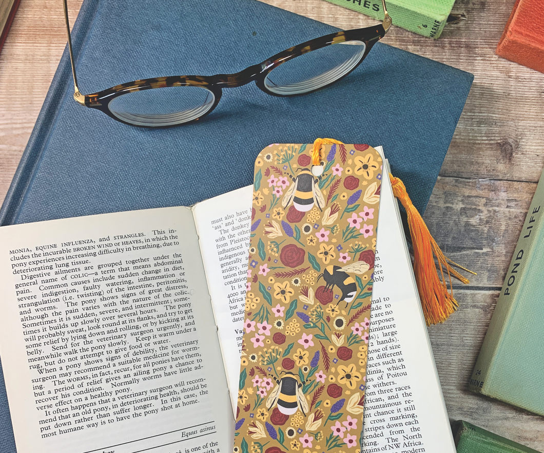 Bumble Bee Bookmark