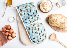 Load image into Gallery viewer, Bumble Bee Oven Glove &amp; Tea Towel Set
