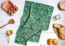 Load image into Gallery viewer, Duck Oven Glove &amp; Tea Towel Set
