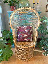 Load image into Gallery viewer, Great White Pelican Cushion

