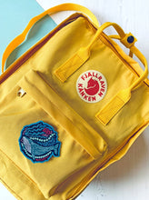 Load image into Gallery viewer, Whale Embroidered Patch
